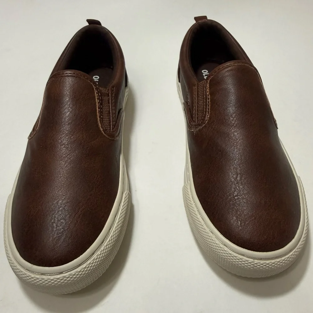 Old Navy Brown Slip-On Sneakers - Little Boys Size 1 *NWOT*